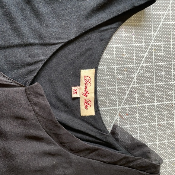 Unique design summer blouse - Picture 3 of 4